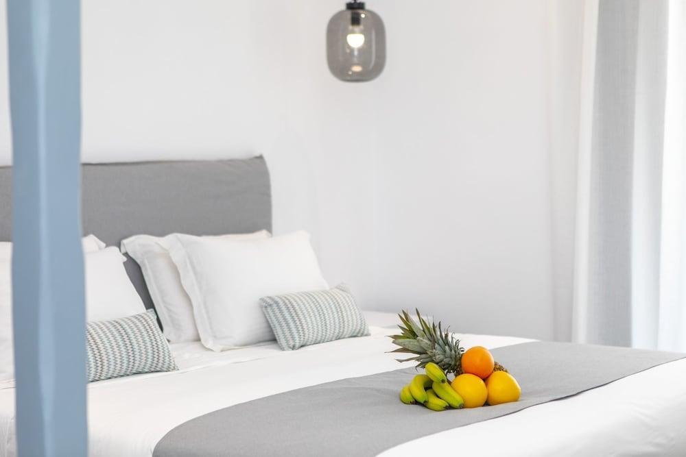Crystal Mare Suites Naxos City Exterior foto