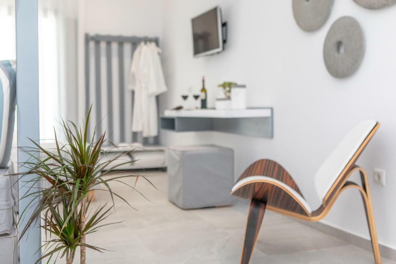 Crystal Mare Suites Naxos City Exterior foto