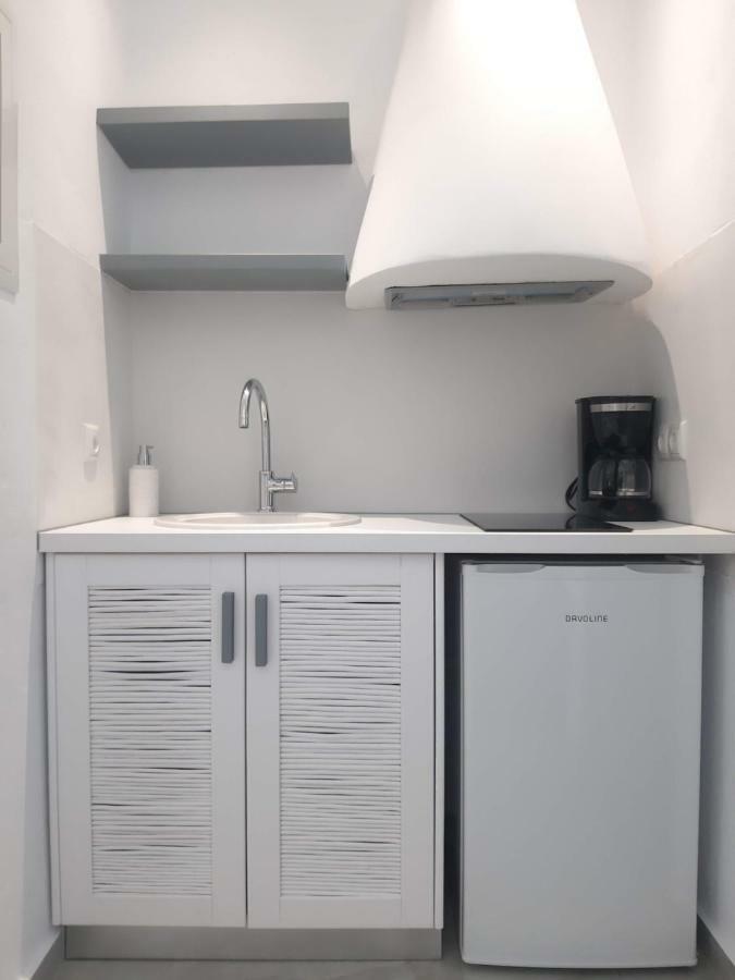 Crystal Mare Suites Naxos City Exterior foto
